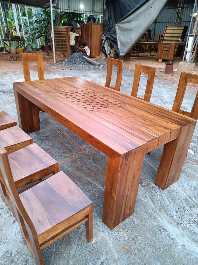 7 DAY FURNITURE EDAVANNAPPARA